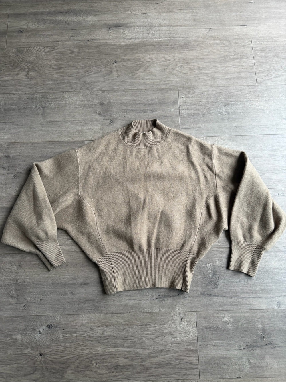 Mango OVERSIZED PERKINS-NECK SWEATER - size small